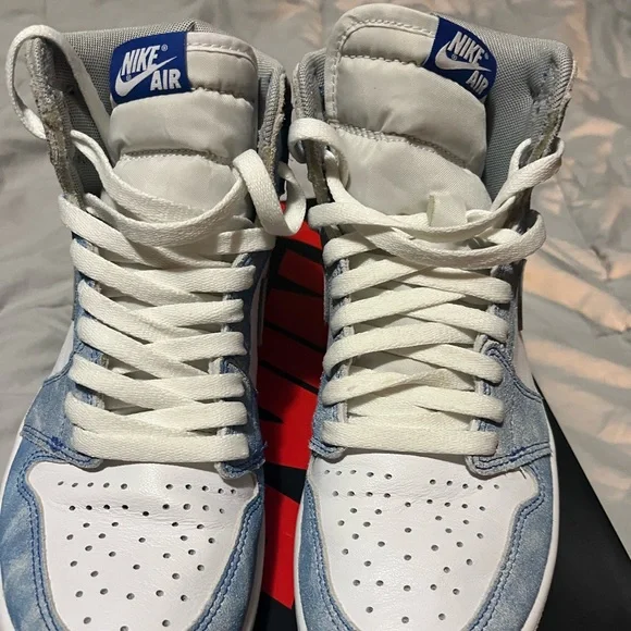 Jordan Retro 1 hyper royal